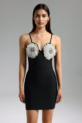 Robe bandage mini à fleurs - Noire