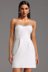Robe mini sans manches à bretelles diamantées