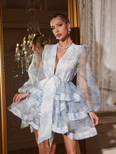 Robe mini à volants imprimée à fleurs
