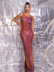 Robe maxi en résille ornée de strass