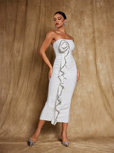 Robe bandage bustier à fleurs et strass