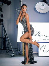 Robe longue dos nu à strass et découpes