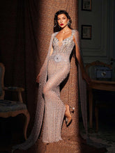 Robe longue à cape strass