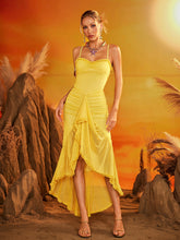 Robe longue froncée spaghetti en jaune