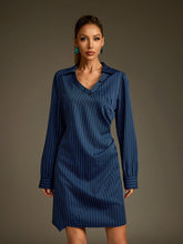 Robe chemise courte à rayures et col rabattu