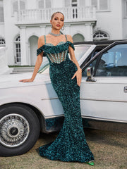 Robe maxi à fines bretelles ornée de spaghettis