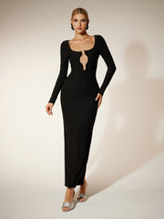 Robe maxi à manches longues et découpes