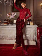 Robe longue en velours et dentelle fendue à fleurs et fronces