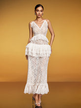Robe longue à bretelles spaghetti et fleurs