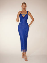 Robe midi dos nu en résille strassée