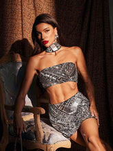 Ensemble jupe en résille strass avec ras-de-cou