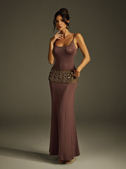 Robe longue spaghetti avec ceinture