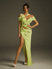 Robe maxi fendue à sequins découpés