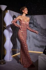 Robe longue en résille strass