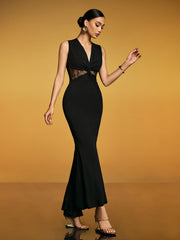 Robe longue en dentelle torsadée à col V