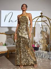 Robe longue à sequins et nœud