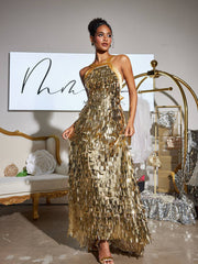 Robe longue à sequins et nœud
