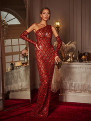 Robe longue rouge à sequins et cristaux asymétrique, avec gants assortis.