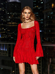 Robe mini rouge à encolure carrée et imprimé floral