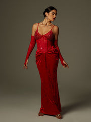 Robe longue en velours froncé à strass et spaghetti