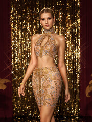 Ensemble jupe à col montant découpée et strass