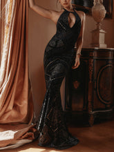 Robe longue en velours dévoré doré