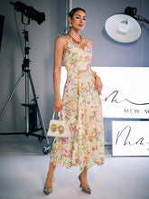 Robe midi brodée de fleurs