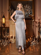 Robe longue sans manches à franges