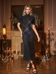 Robe courte à manches courtes en résille diamant