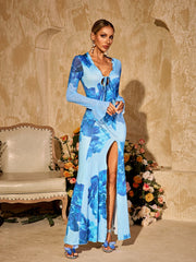 Robe longue fleurie fendue à col en V