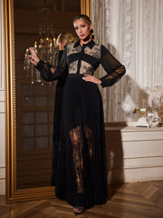 Robe longue plissée en dentelle