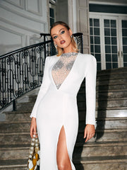 Robe longue ornée de cristaux