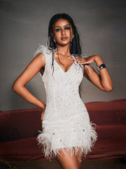Robe mini à sequins et plumes