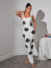 Robe mini bandage à fleurs et cristaux