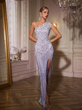 Robe maxi fendue à franges asymétrique