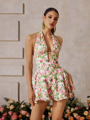 Robe courte fleurie à décolleté plongeant