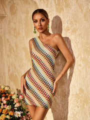 Robe courte asymétrique en maille