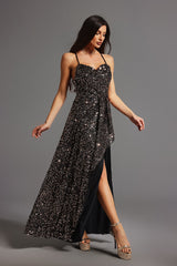 Robe longue dos nu à sequins et volants 