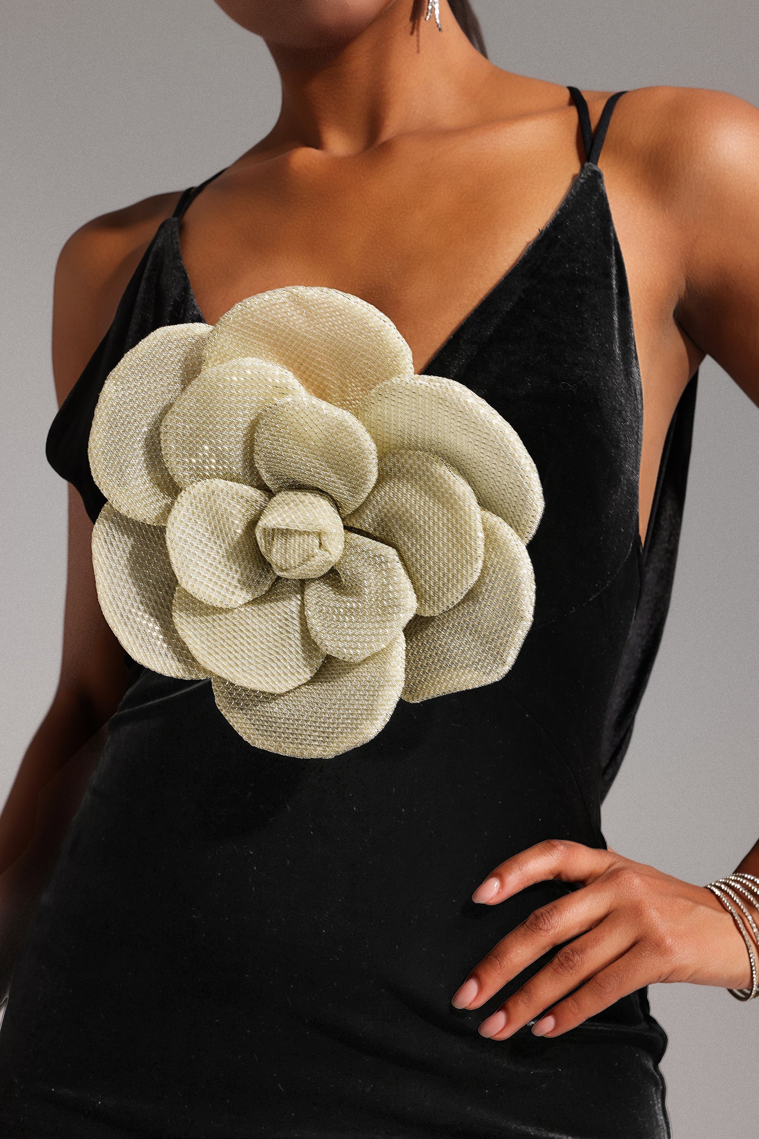 V-Neck Sleeveless Flowers Backless Velvet Maxi Dress