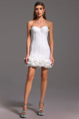 Robe mini bandage sans manches à fleurs en arêtes de poisson