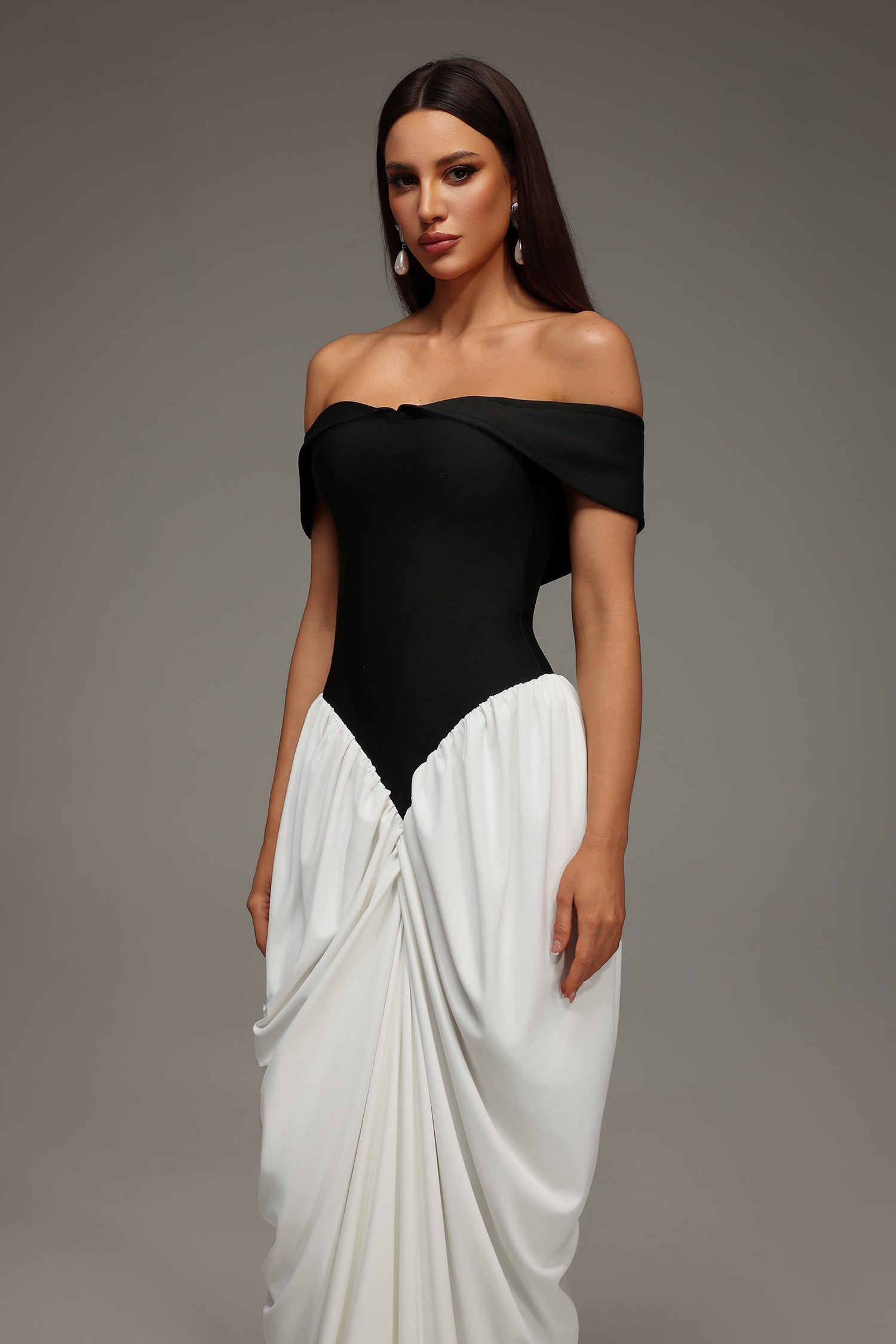 Sleeveless Off The Shoulder Wrinkles Bandage Maxi Dress