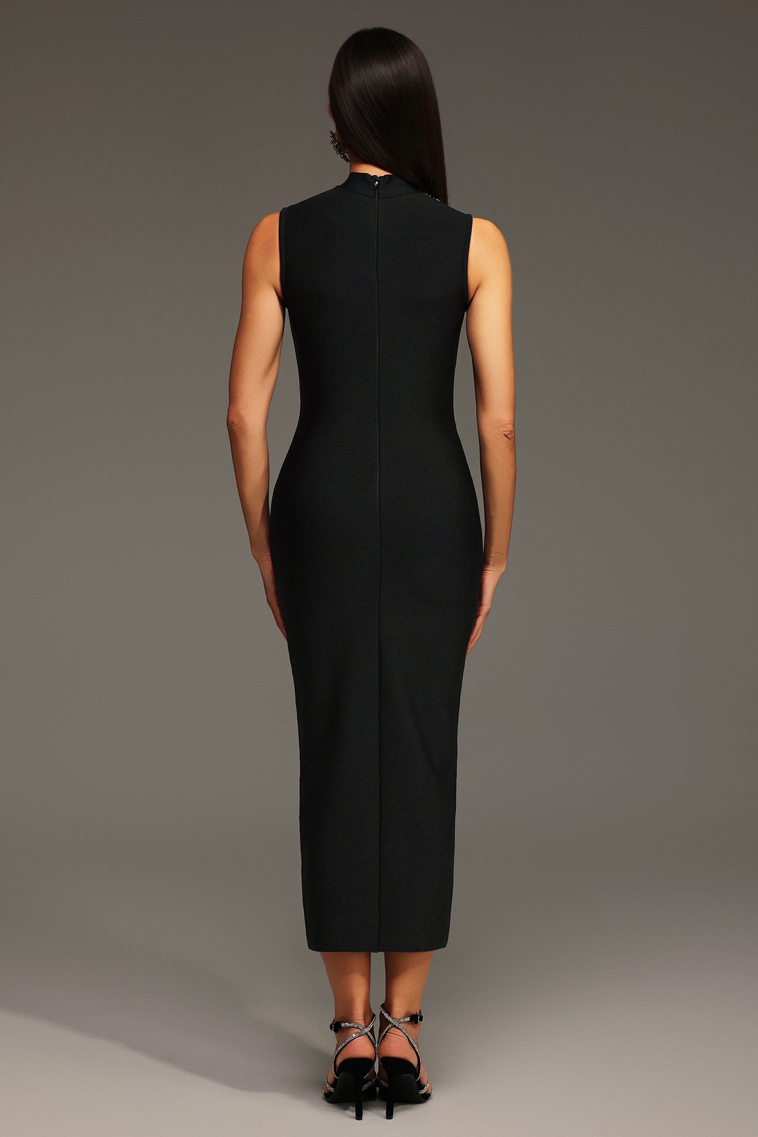 Sleeveless Round Neck Diamond Bandage Maxi Dress