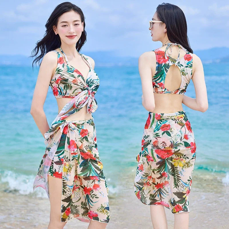3-Piece Bikini Set Backless Swimsuit with Middle Malaysian Style Swimwear Fashion Boho