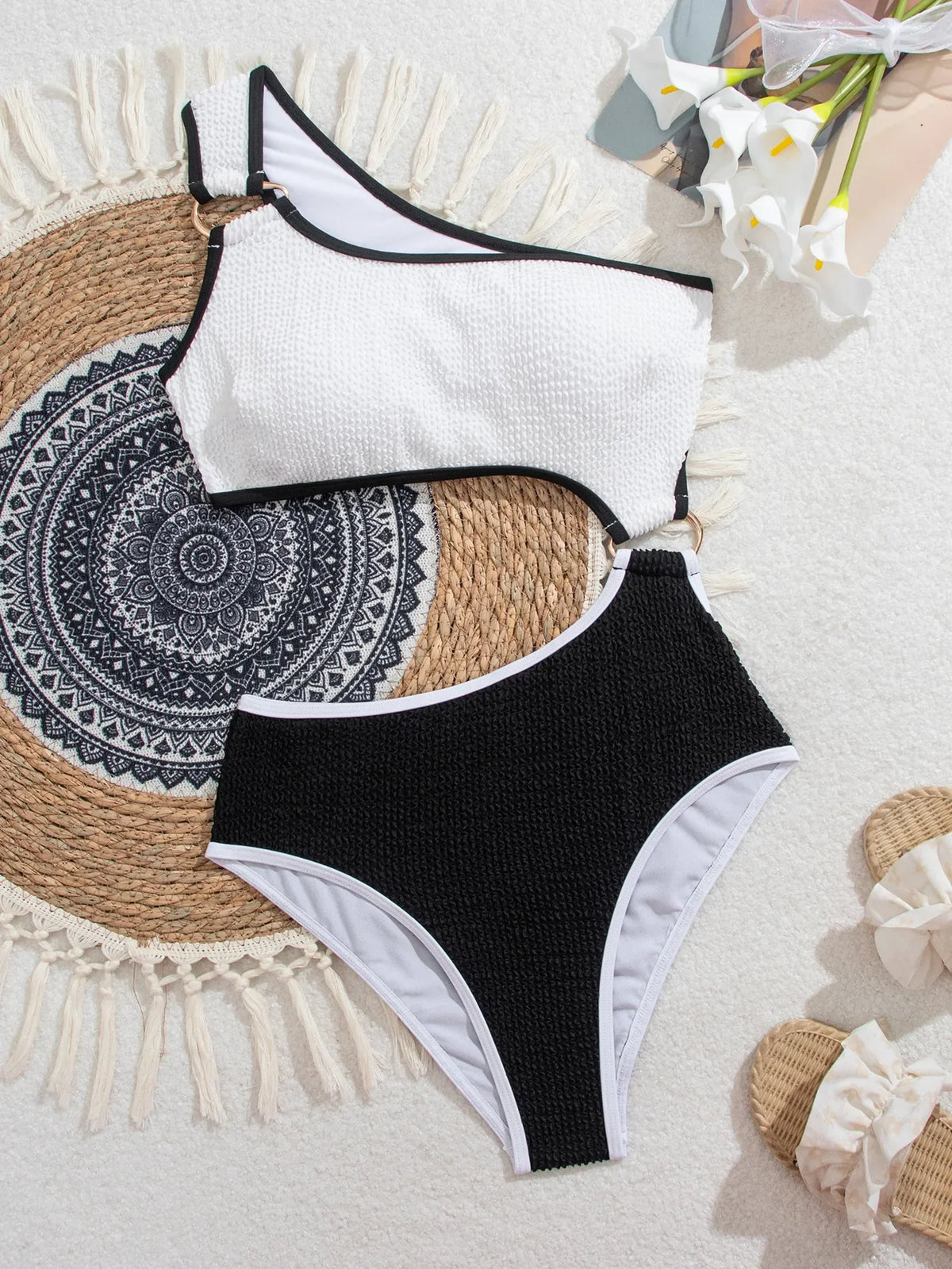 One-Shoulder Two Piece Bikini Sets Swimsuit Cut-Out Swimsuit with Metal Rings Two Pieces