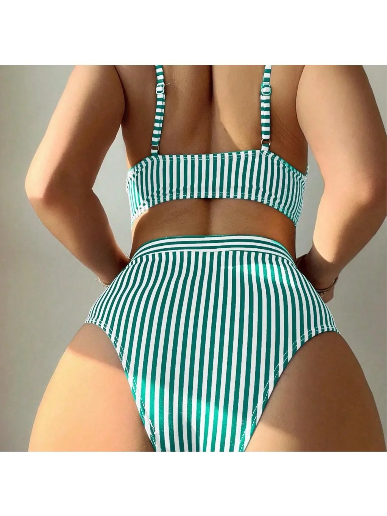 Stripeded Two Piece Bikini Set Swimsuit Panties Bathing Set