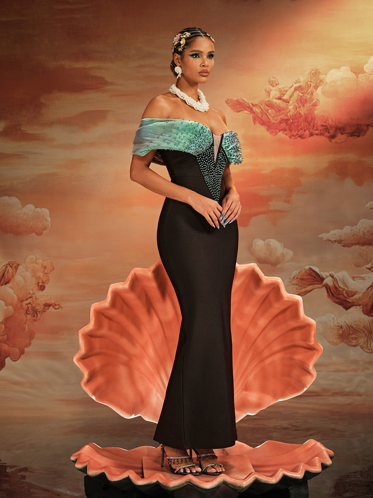 Robe maxi à épaules dénudées et bandage perlé 