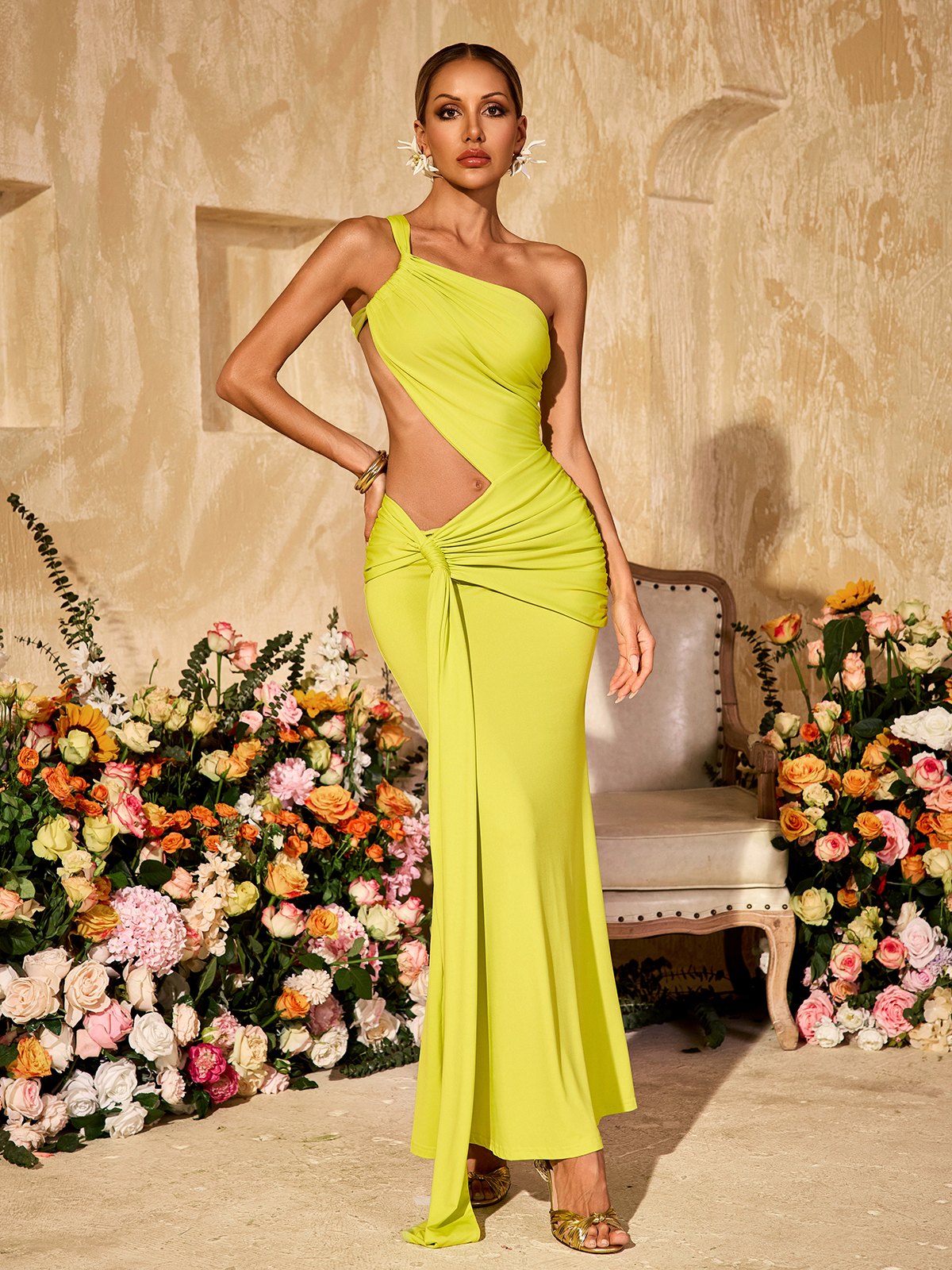 Robe maxi drapée à découpes jaune citron 