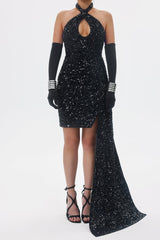 Robe dos nu à sequins