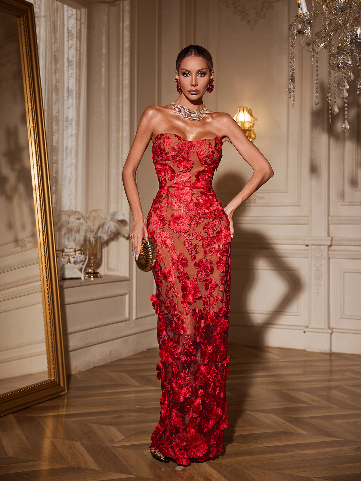 Robe longue bustier à fleurs rouge 