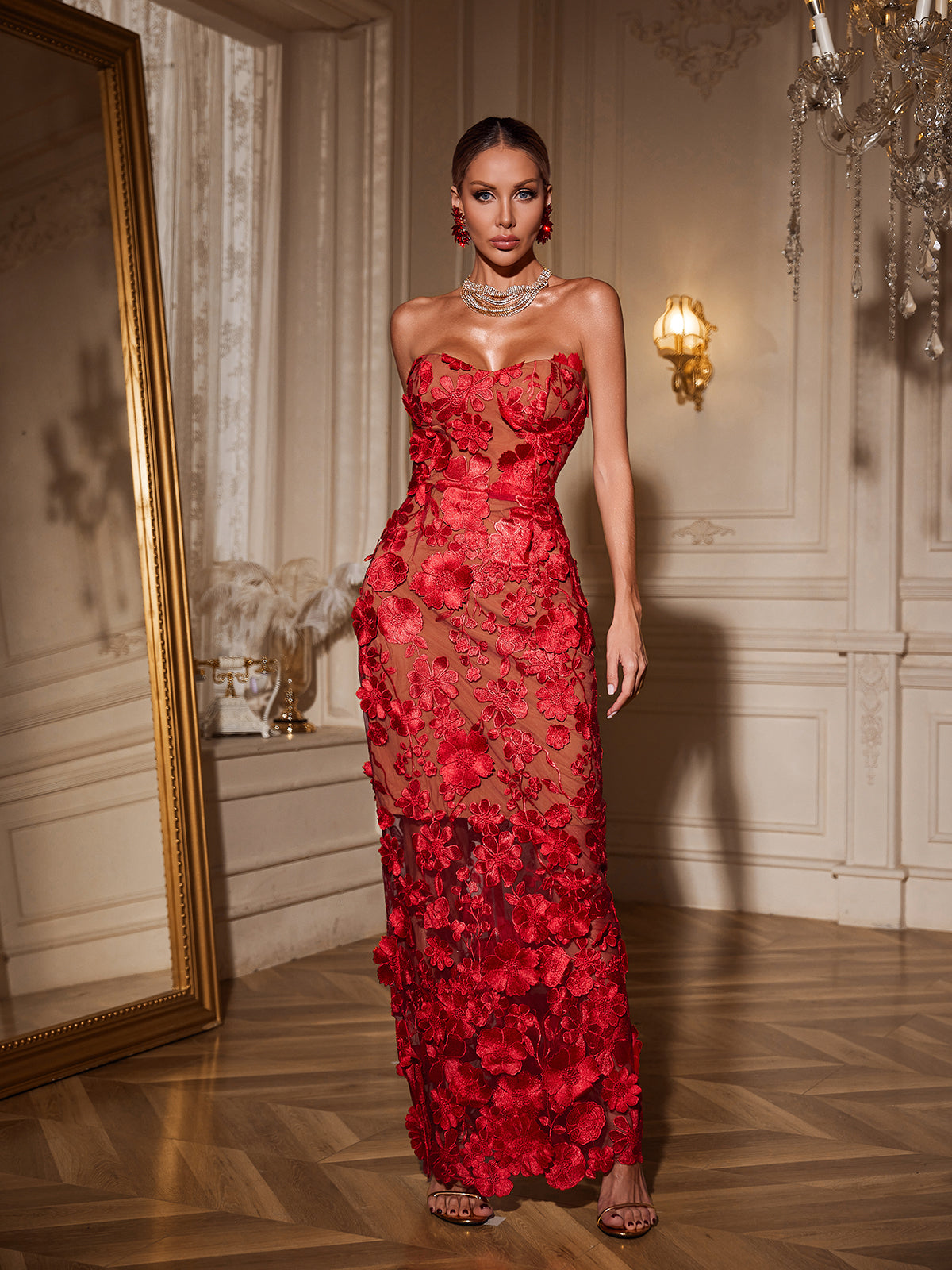 Robe longue bustier à fleurs rouge 